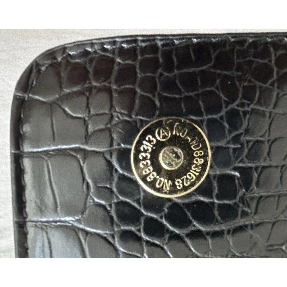 Urban Expressions brand new